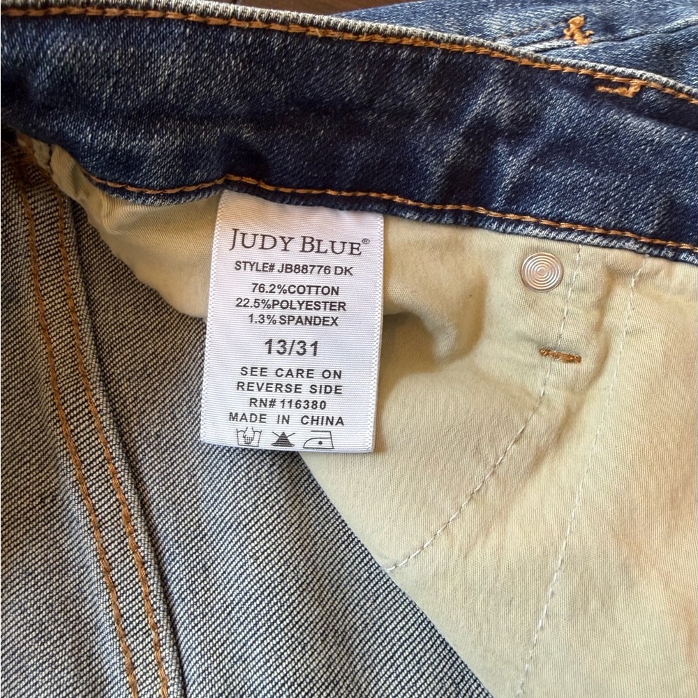 Judy Blue Women's High-Rise Tummy Control Slim Jeans - Picture 6 of 7